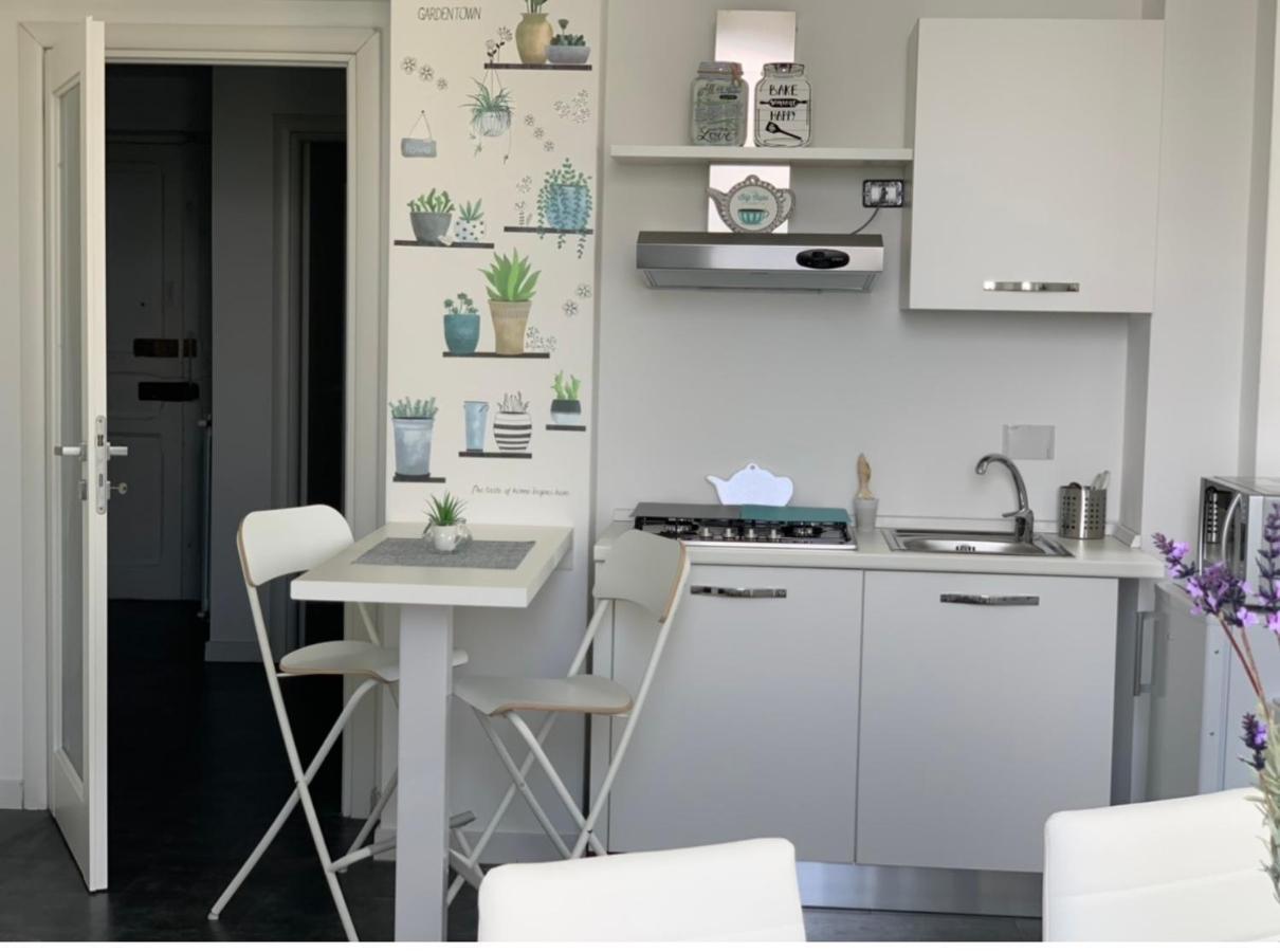 L'Isola Di Kalyta Apartment Lido di Ostia Ngoại thất bức ảnh