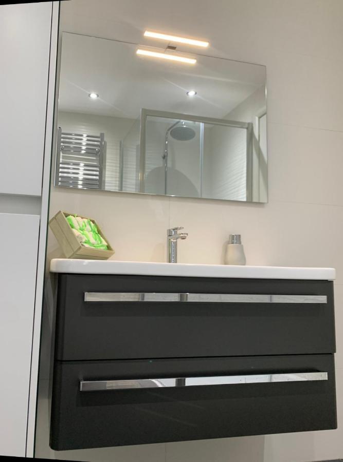 L'Isola Di Kalyta Apartment Lido di Ostia Ngoại thất bức ảnh